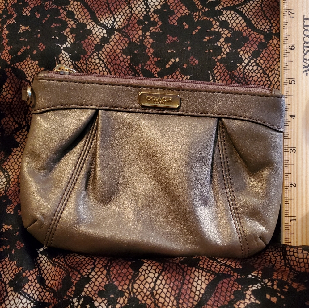 Authentic Coach Coin Purse - Picture 2 of 2